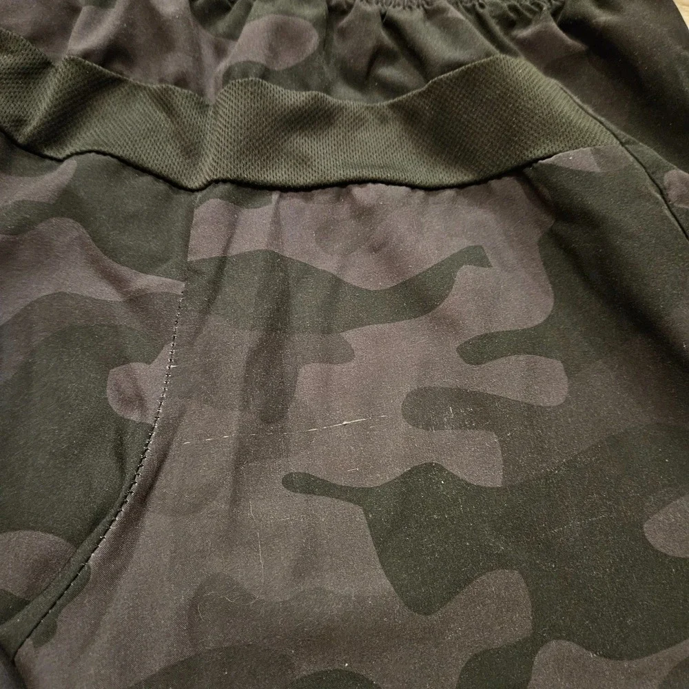 YoungLA Bodybuilding Training Shorts Men's Small Black Camo 4